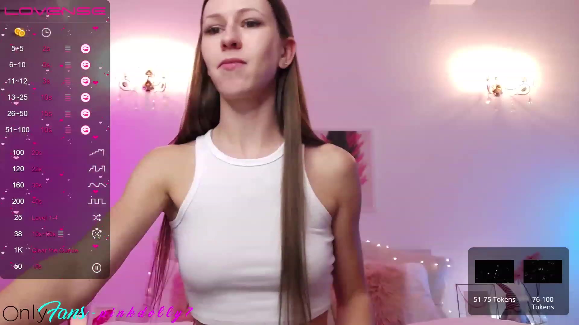 Gallery image thumbnail from PinkDolly_'s myfreecams stream on, 12/23/2022, 21:11 image 17 of 20