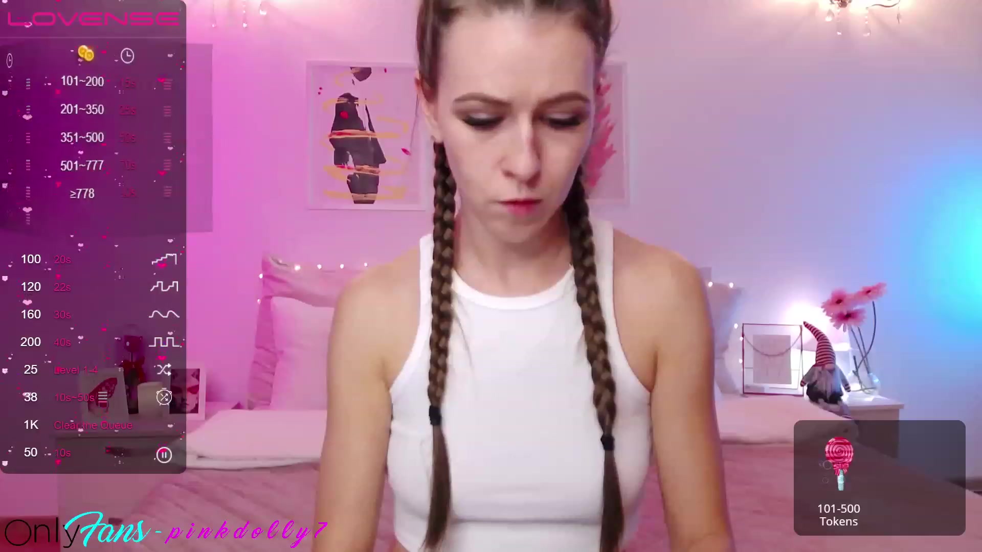 Gallery image thumbnail from PinkDolly_'s myfreecams stream on, 12/29/2022, 21:21 image 15 of 20