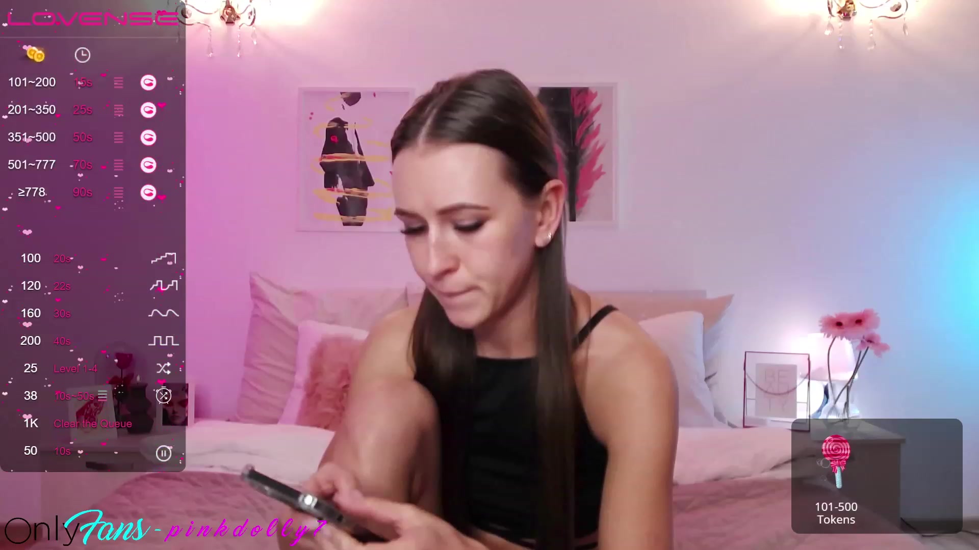 Gallery image thumbnail from PinkDolly_'s myfreecams stream on, 02/01/2023, 21:24 image 2 of 20