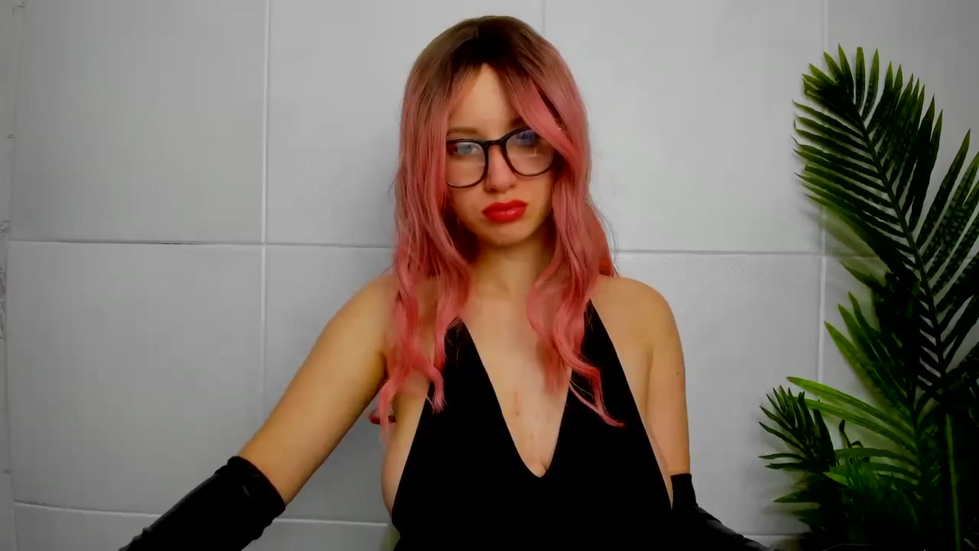 Gallery image thumbnail from PinkGirll's myfreecams stream on, 12/27/2024, 14:08 image 8 of 20