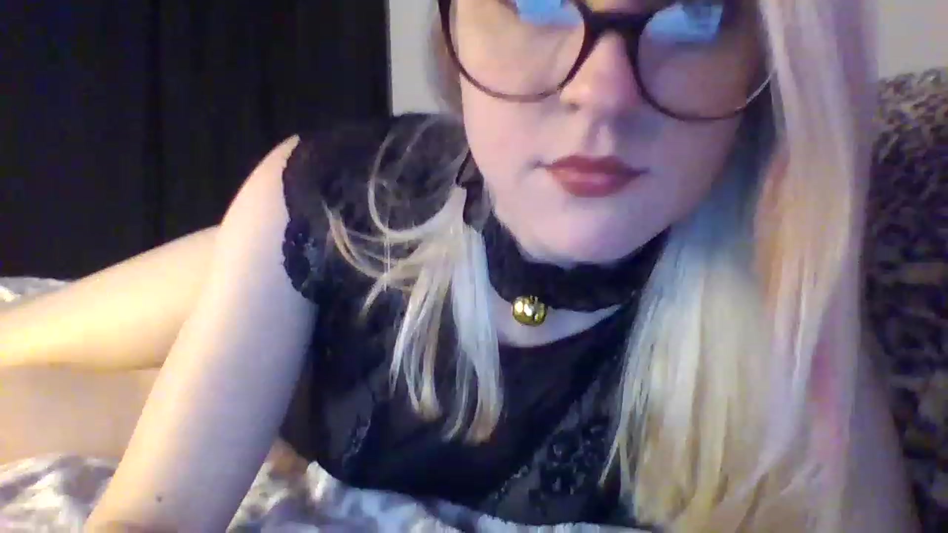 Gallery image thumbnail from PinkNymphy's myfreecams stream on, 11/30/2022, 22:06 image 2 of 20