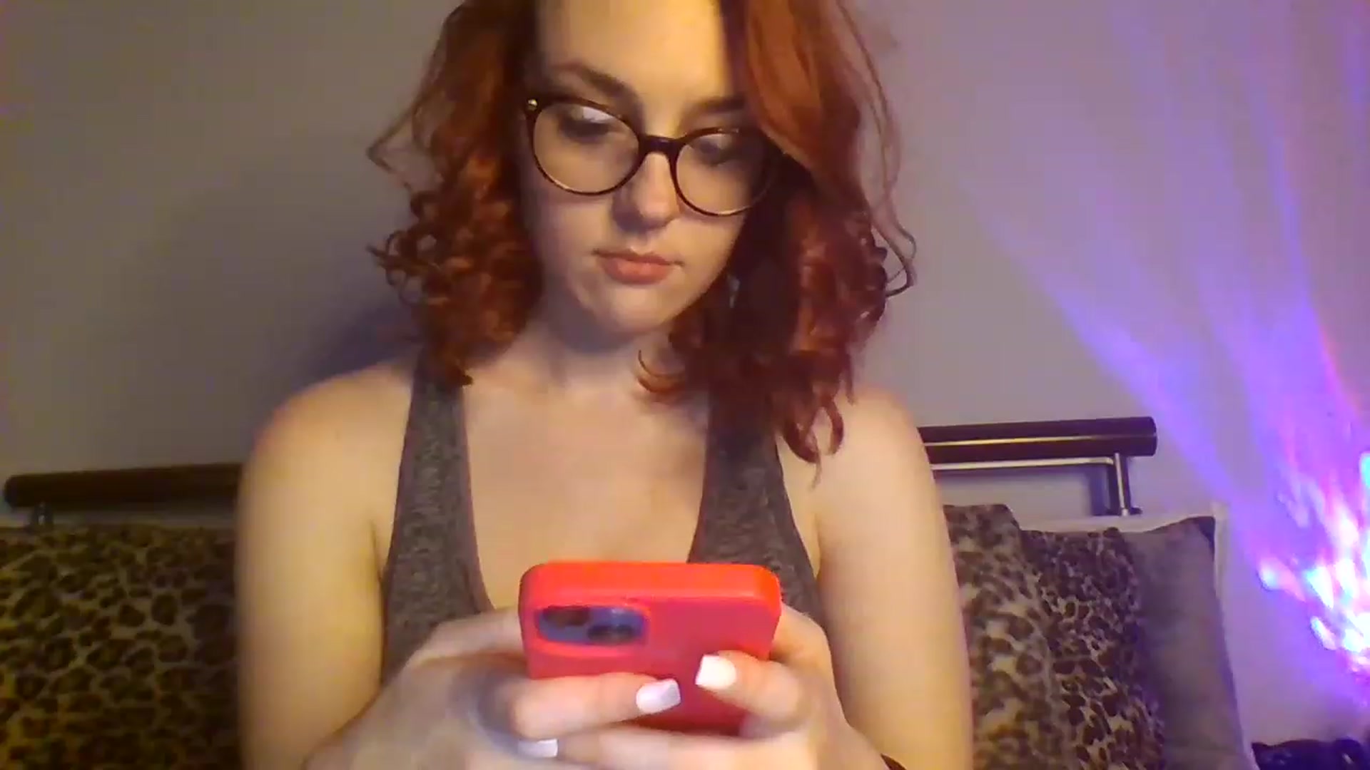 Gallery image thumbnail from PinkNymphy's myfreecams stream on, 06/03/2023, 18:37 image 3 of 20