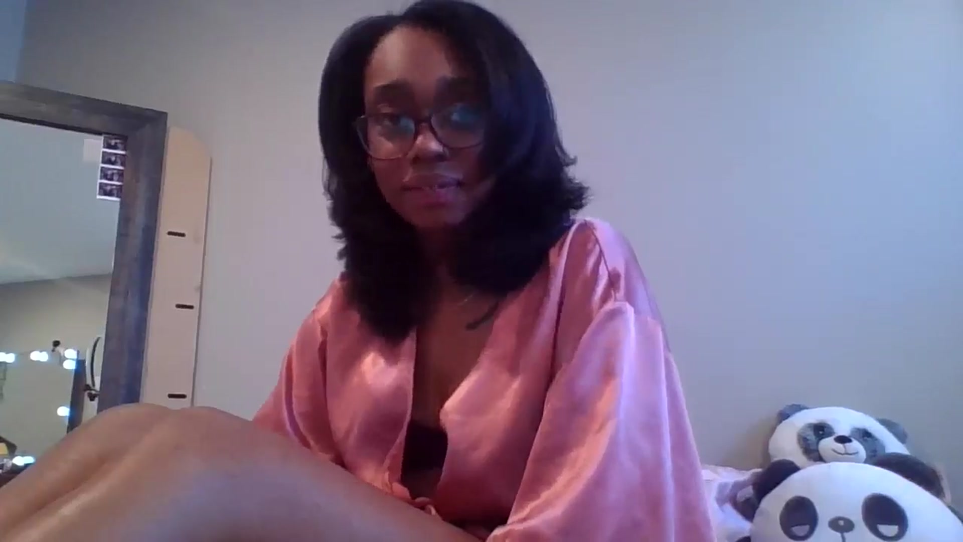 Gallery image thumbnail from PinkPandaT's myfreecams stream on, 02/20/2025, 17:44 image 13 of 20