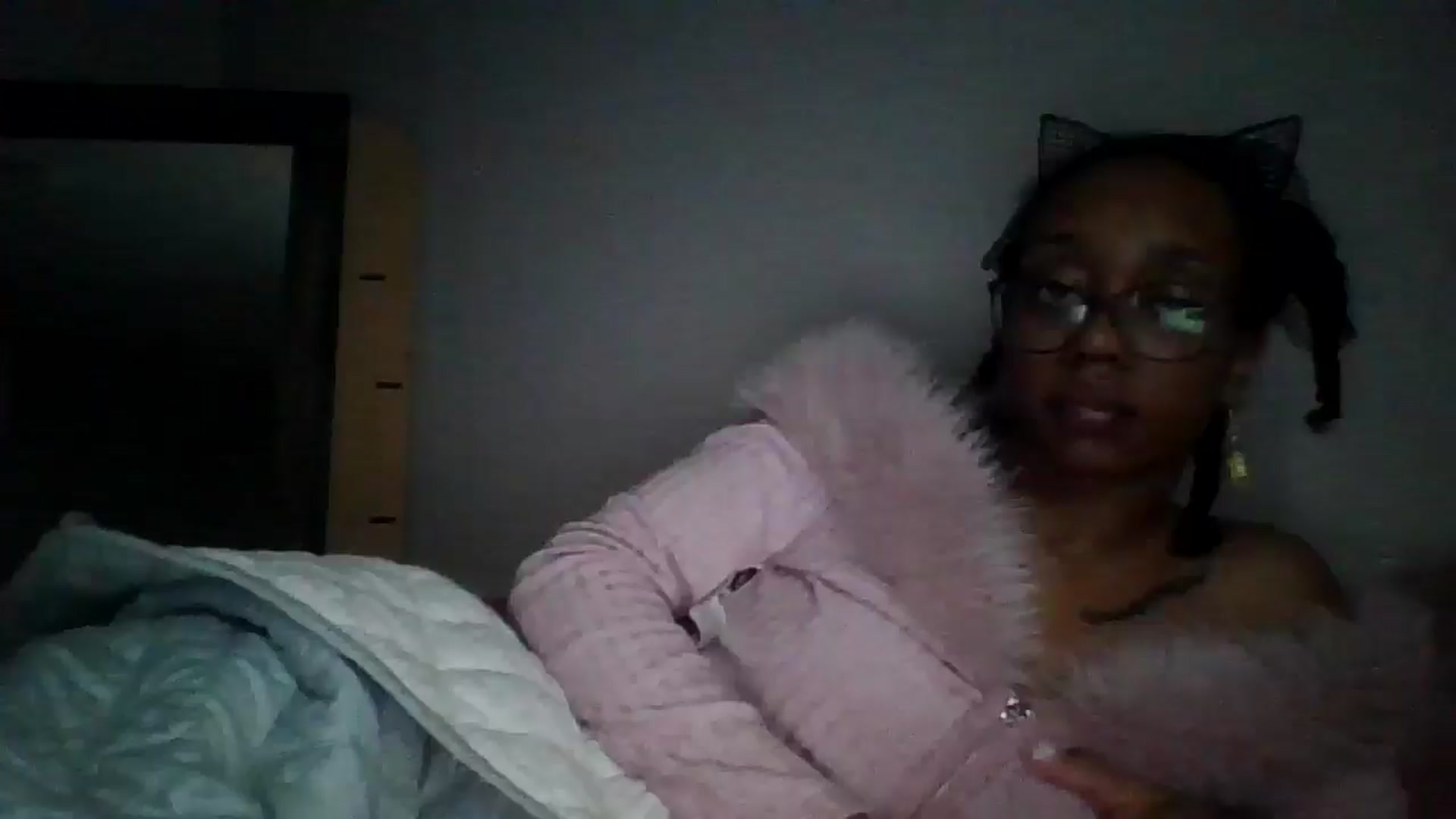 Gallery image thumbnail from PinkPandaT's myfreecams stream on, 03/10/2025, 09:00 image 1 of 20