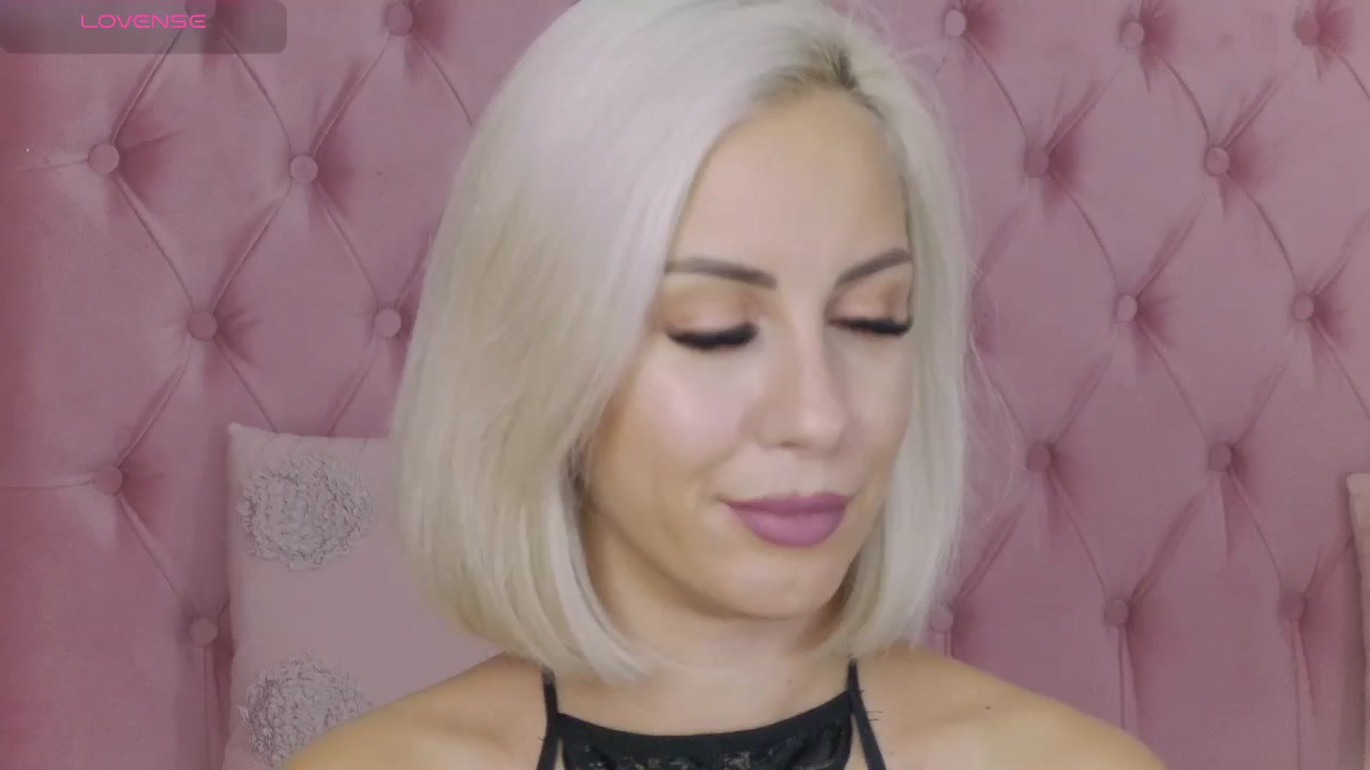Gallery image thumbnail from PinkSexxe's myfreecams stream on, 10/06/2025, 15:16 image 13 of 20
