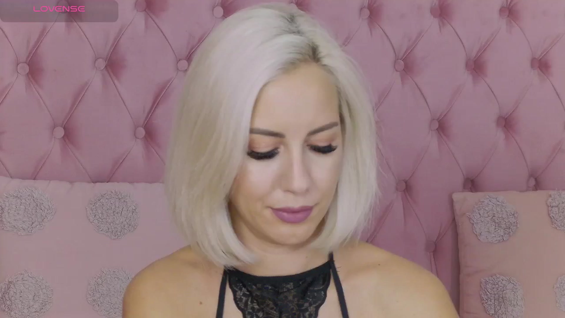 Gallery image thumbnail from PinkSexxe's myfreecams stream on, 10/06/2025, 15:16 image 8 of 20