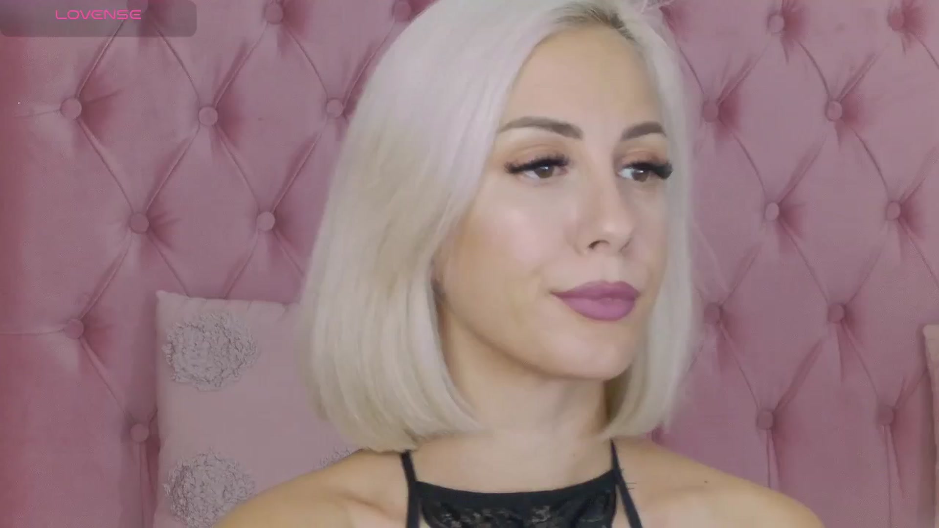 Gallery image thumbnail from PinkSexxe's myfreecams stream on, 10/06/2025, 15:16 image 14 of 20