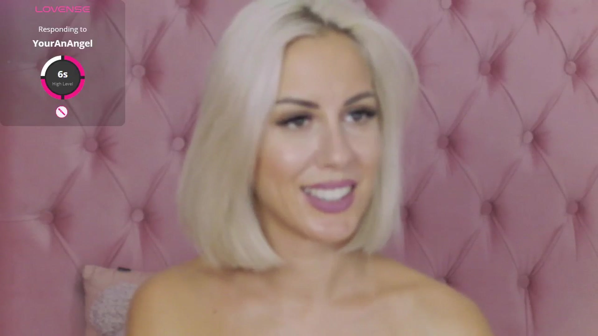 Gallery image thumbnail from PinkSexxe's myfreecams stream on, 10/07/2025, 14:41 image 19 of 20