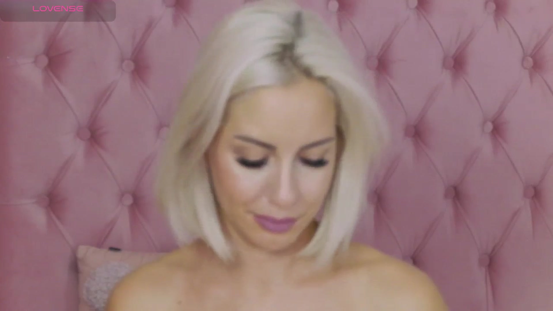 Gallery image thumbnail from PinkSexxe's myfreecams stream on, 10/07/2025, 14:41 image 20 of 20