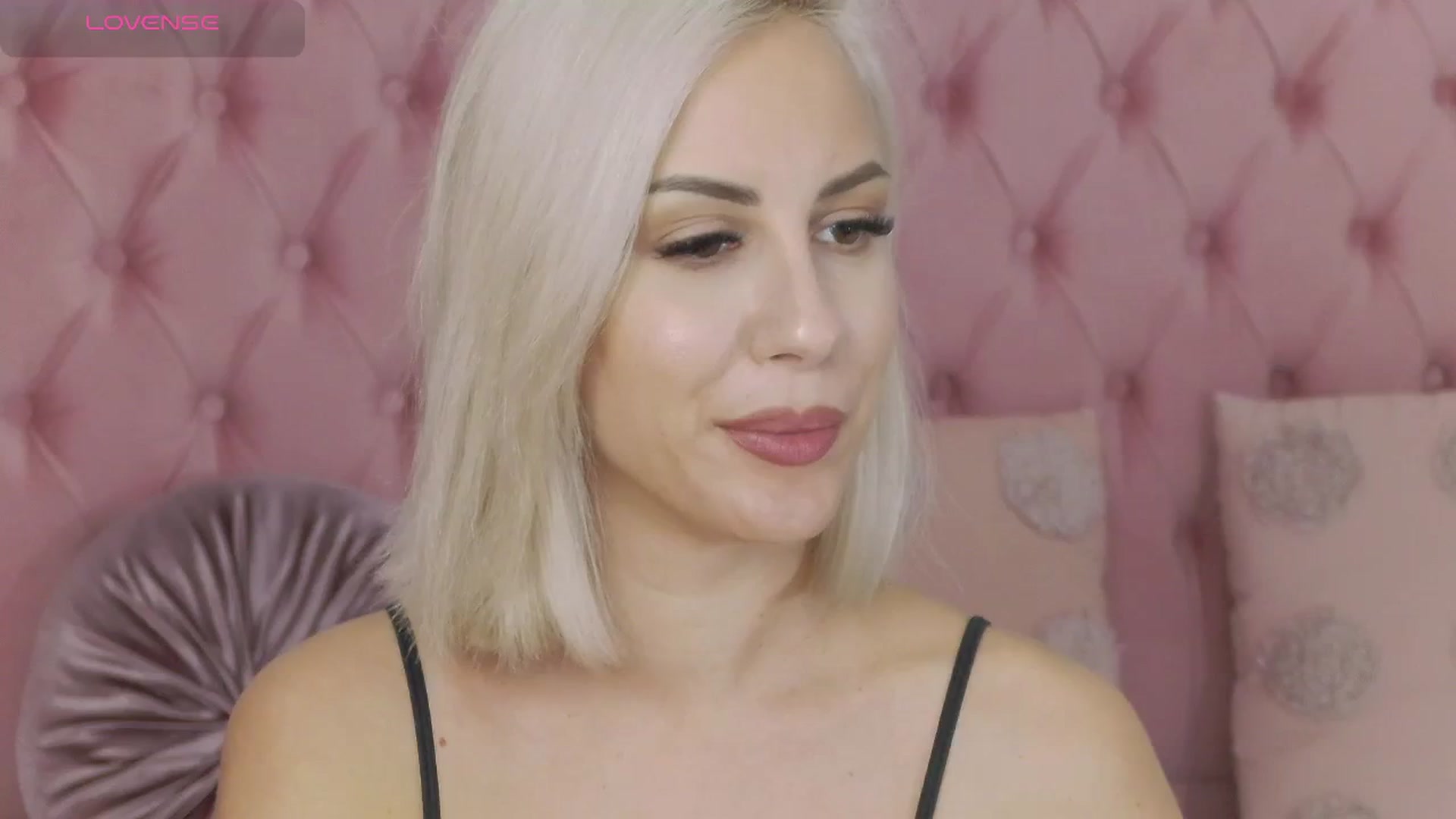 Gallery image thumbnail from PinkSexxe's myfreecams stream on, 11/08/2025, 15:47 image 20 of 20