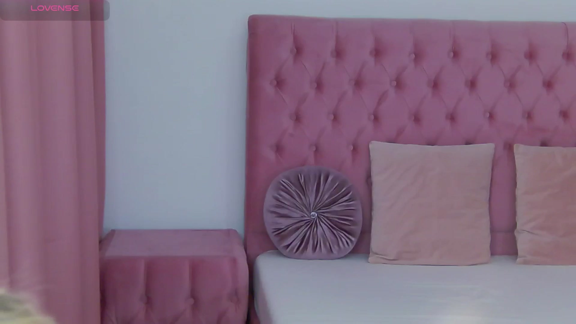Gallery image thumbnail from PinkSexxe's myfreecams stream on, 01/25/2026, 11:52 image 11 of 20