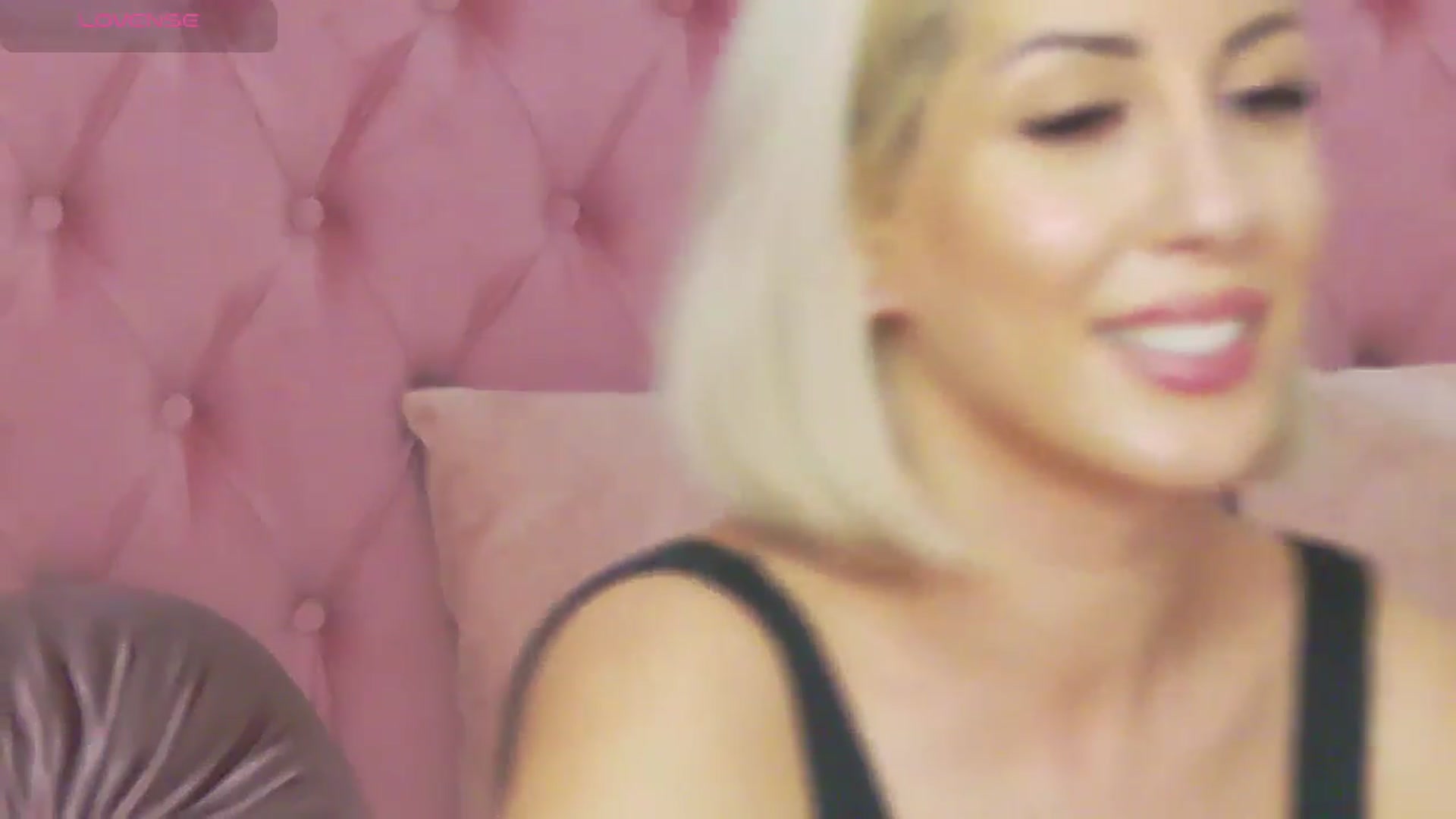 Gallery image thumbnail from PinkSexxe's myfreecams stream on, 04/04/2026, 16:02 image 7 of 20