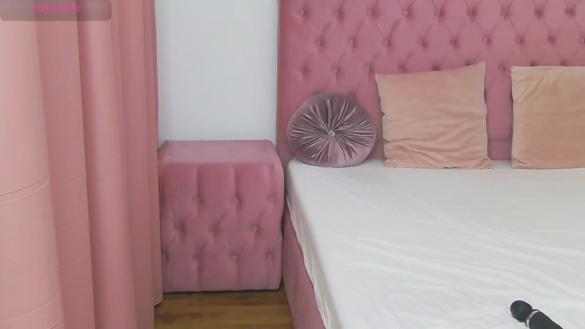 Gallery image thumbnail from PinkSexxe's myfreecams stream on, 05/01/2026, 13:19 image 10 of 20
