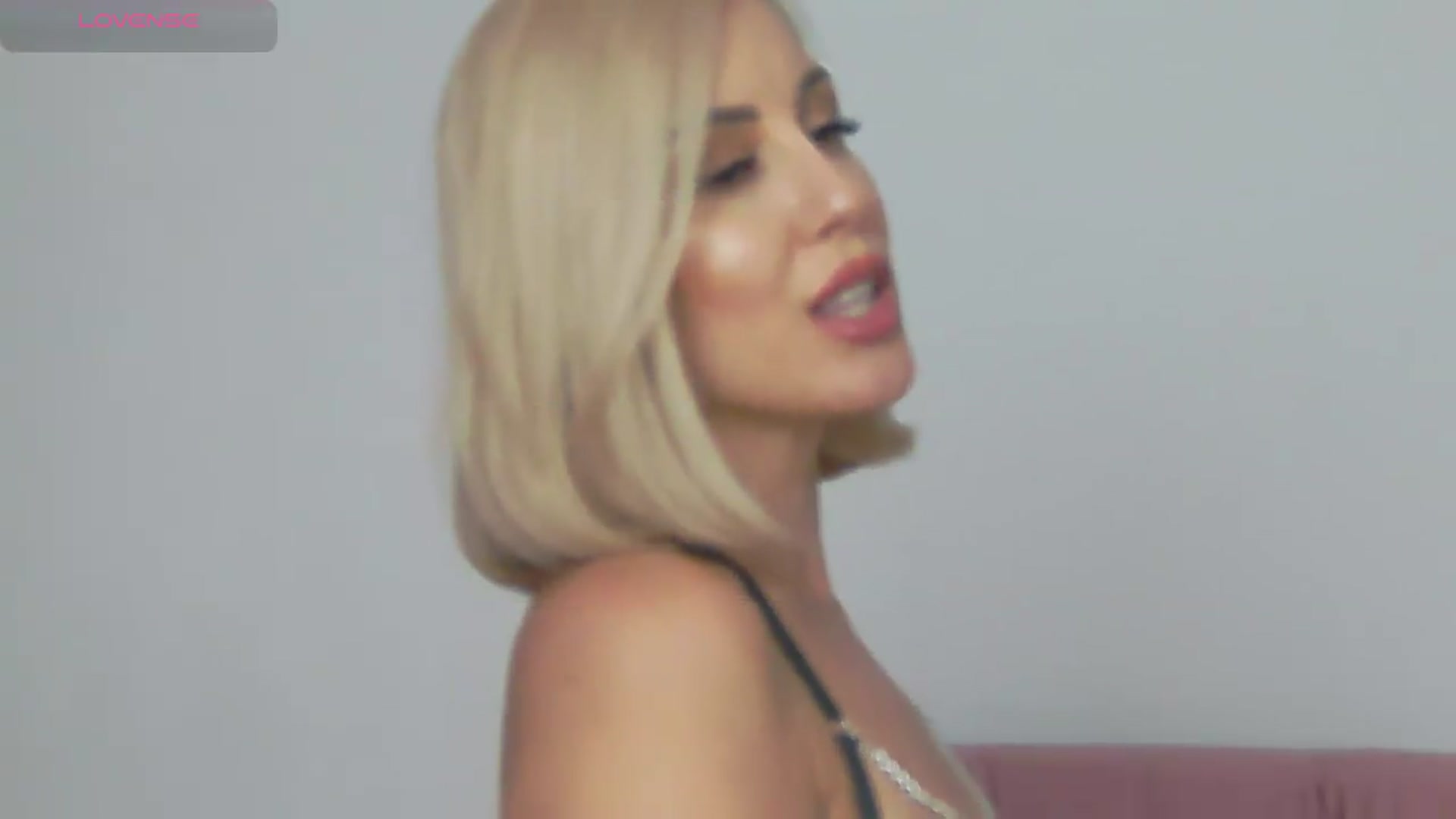 Gallery image thumbnail from PinkSexxe's myfreecams stream on, 06/14/2026, 11:53 image 14 of 20