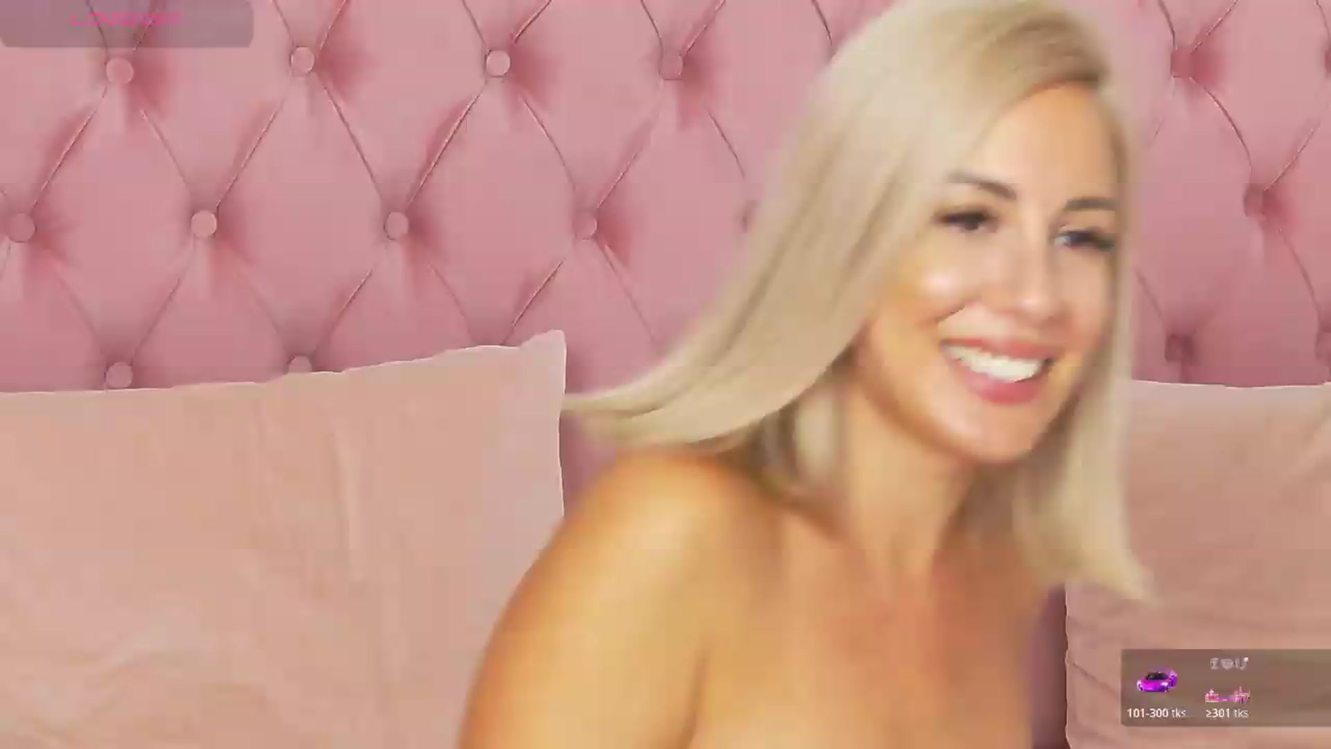 Gallery image thumbnail from PinkSexxe's myfreecams stream on, 08/18/2026, 14:25 image 19 of 20