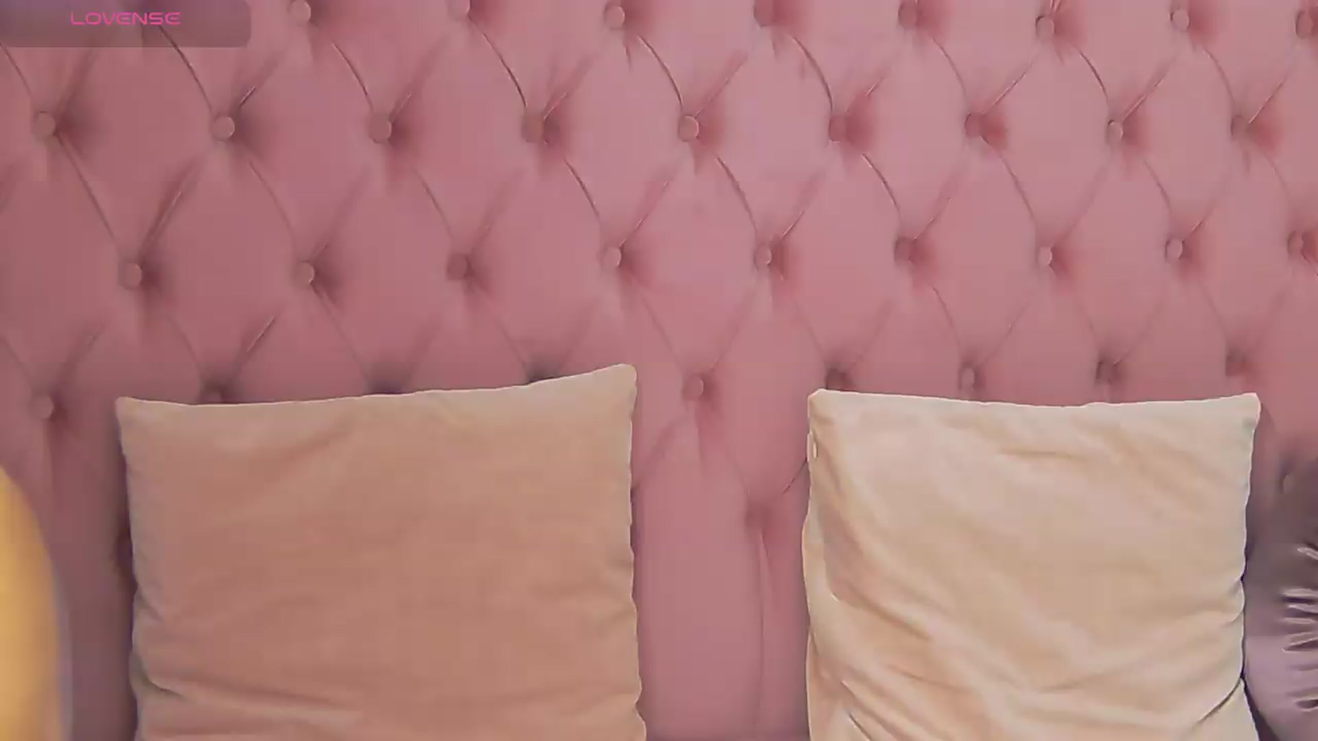 Gallery image thumbnail from PinkSexxe's myfreecams stream on, 08/27/2026, 15:05 image 1 of 20
