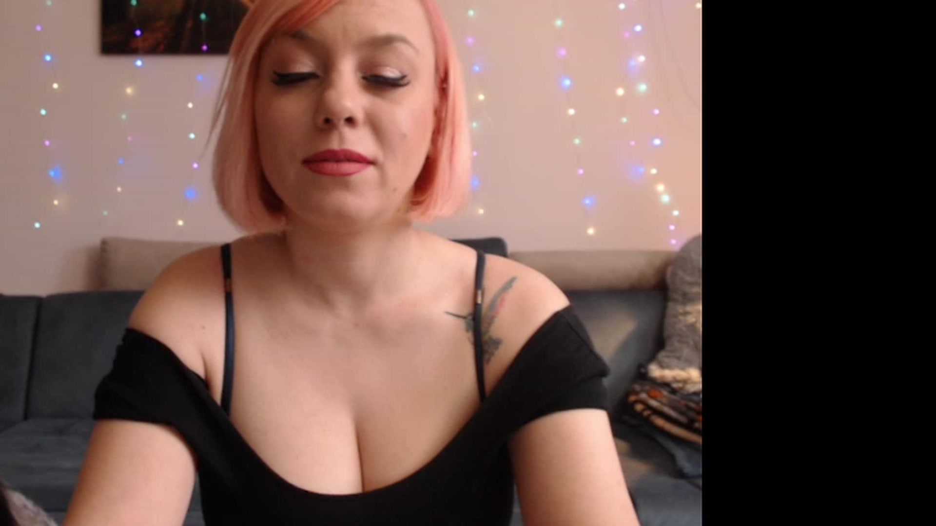 Gallery image thumbnail from PinkVonTease's myfreecams stream on, 06/29/2023, 17:44 image 3 of 20