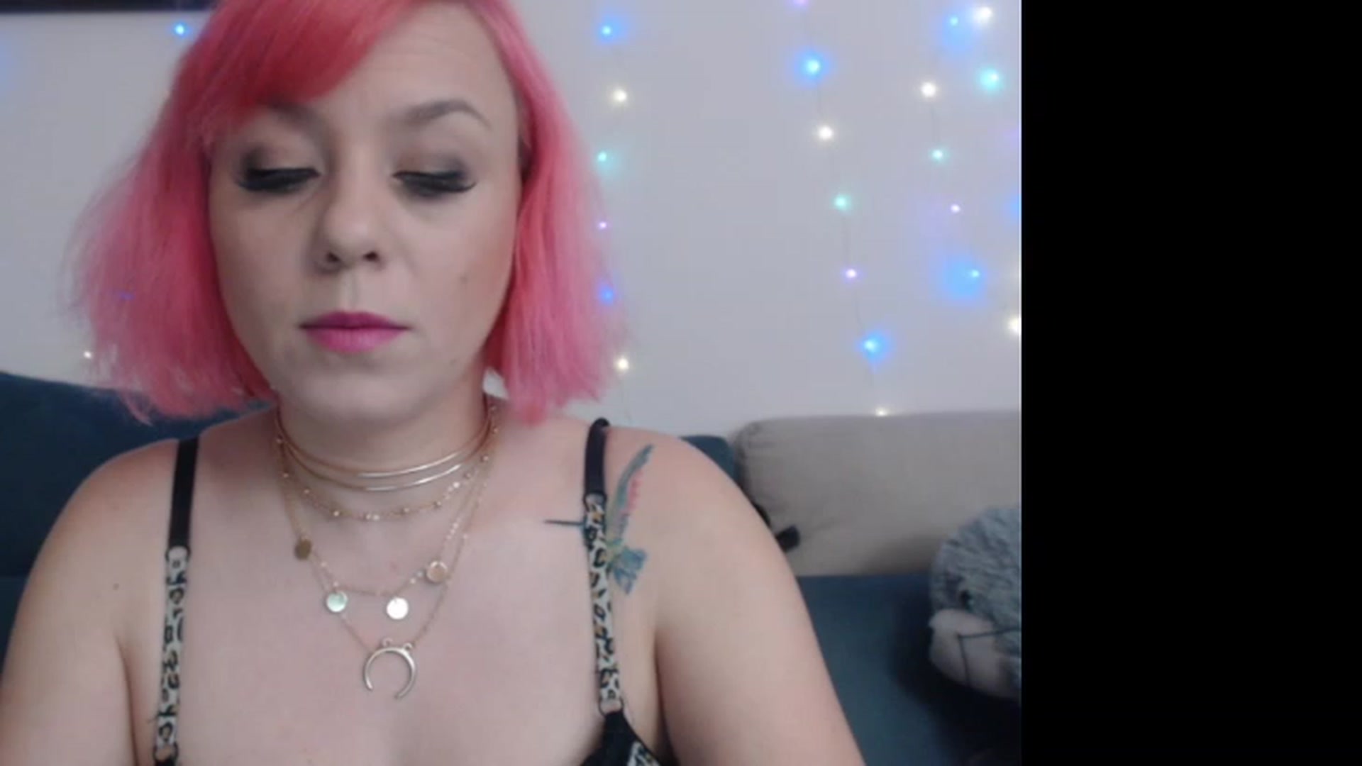 Gallery image thumbnail from PinkVonTease's myfreecams stream on, 07/06/2023, 17:01 image 4 of 20