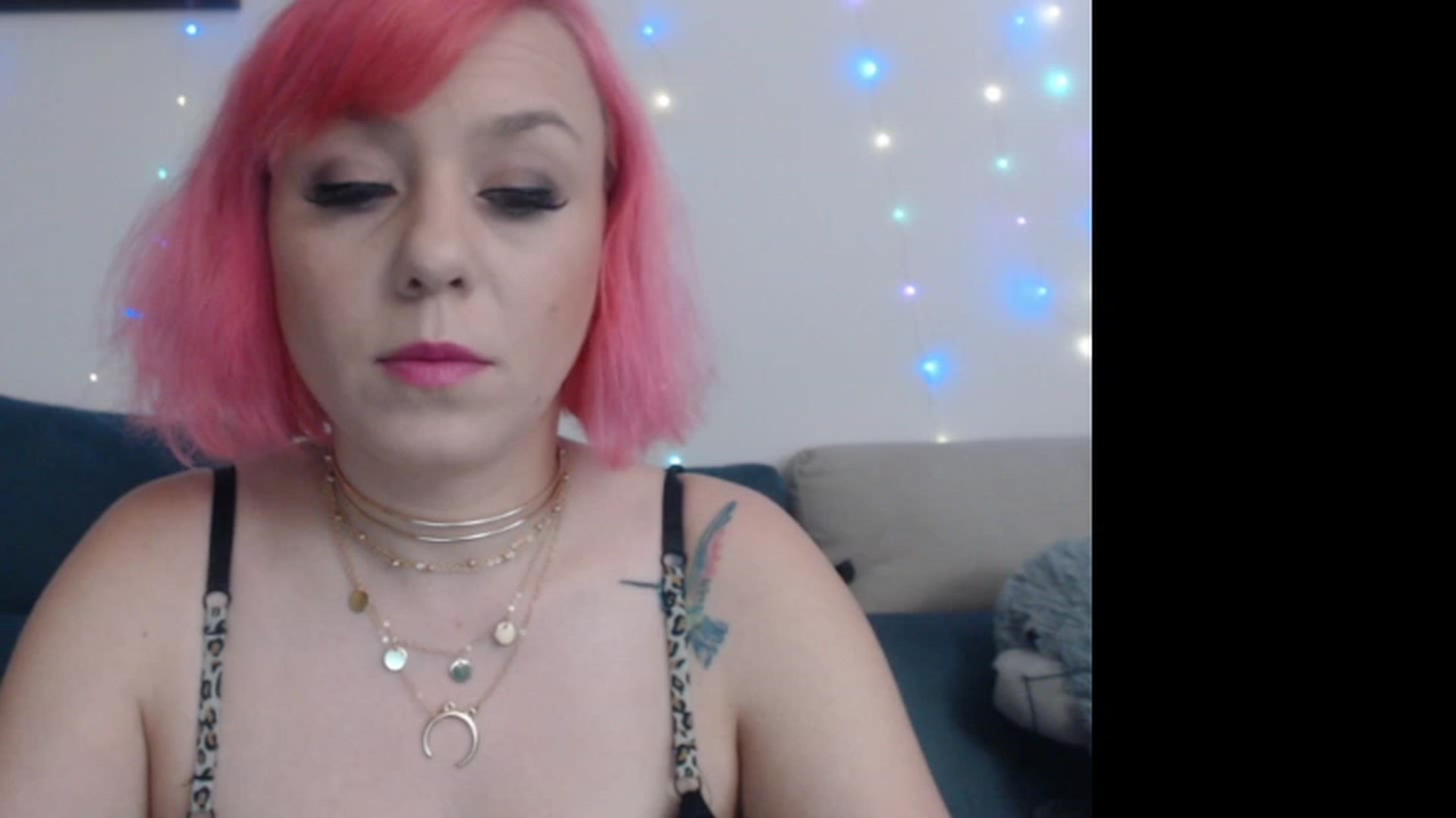 Gallery image thumbnail from PinkVonTease's myfreecams stream on, 07/06/2023, 17:01 image 5 of 20