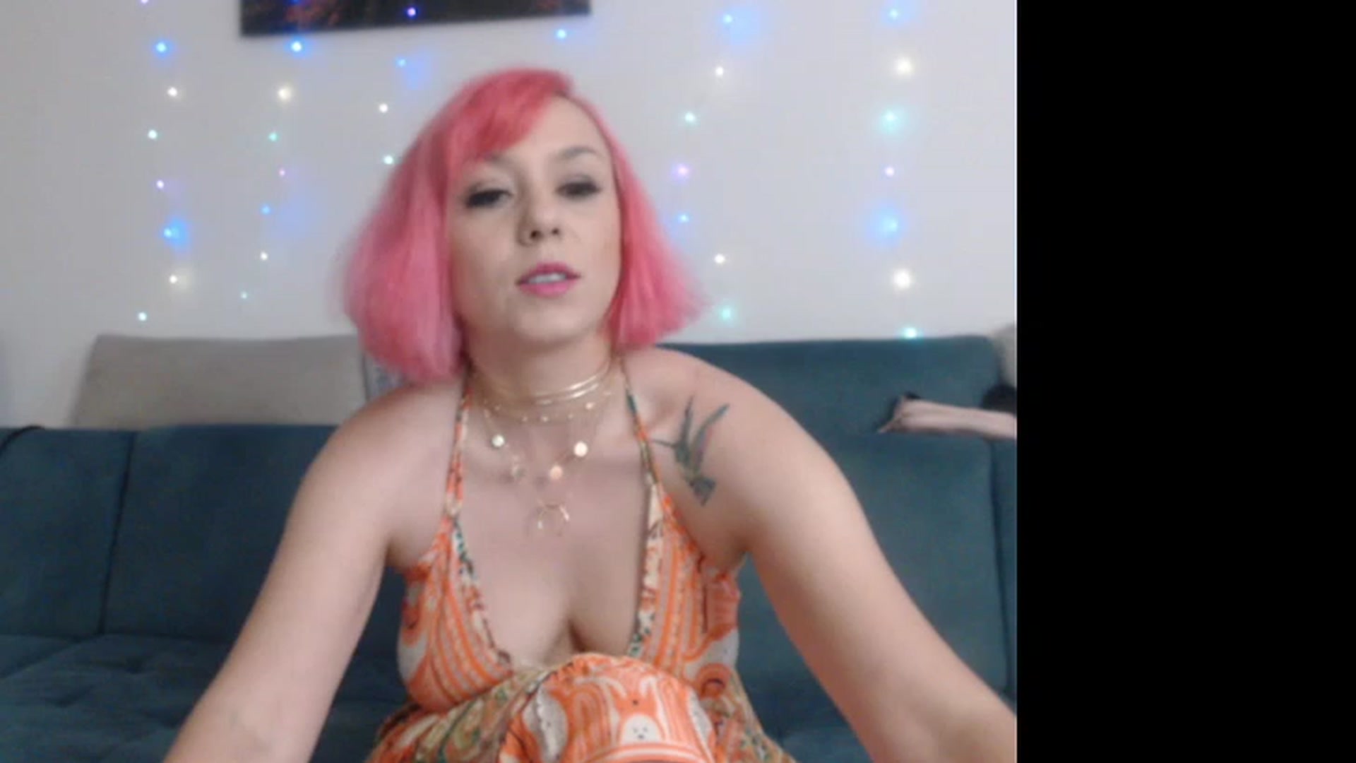Gallery image thumbnail from PinkVonTease's myfreecams stream on, 07/06/2023, 17:01 image 15 of 20