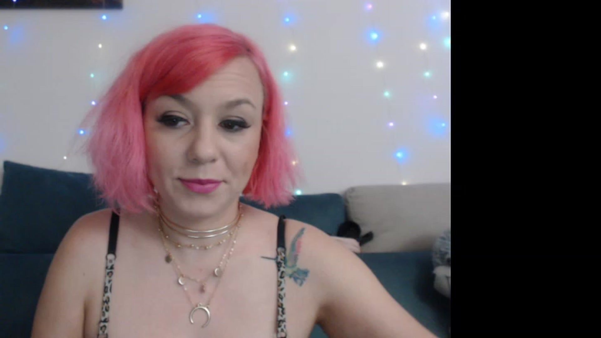 Gallery image thumbnail from PinkVonTease's myfreecams stream on, 07/06/2023, 17:01 image 8 of 20