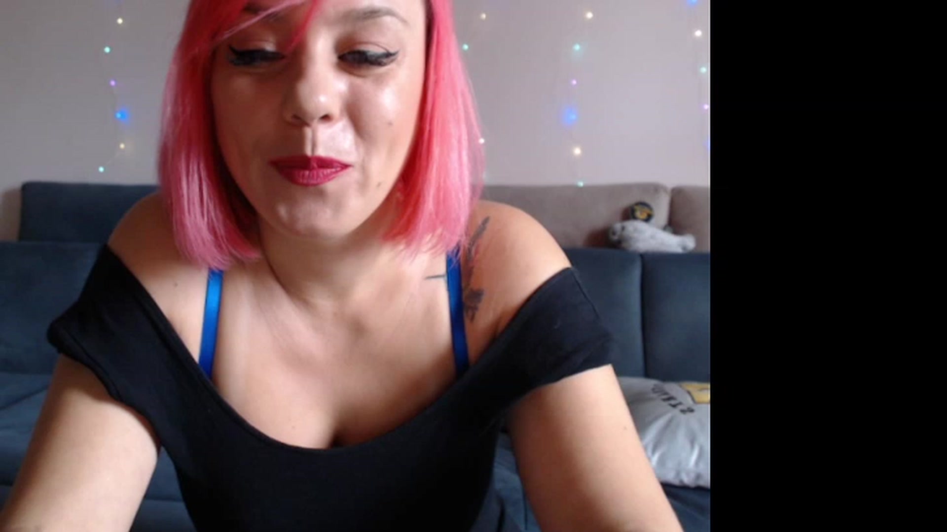 Gallery image thumbnail from PinkVonTease's myfreecams stream on, 08/17/2023, 14:54 image 3 of 20