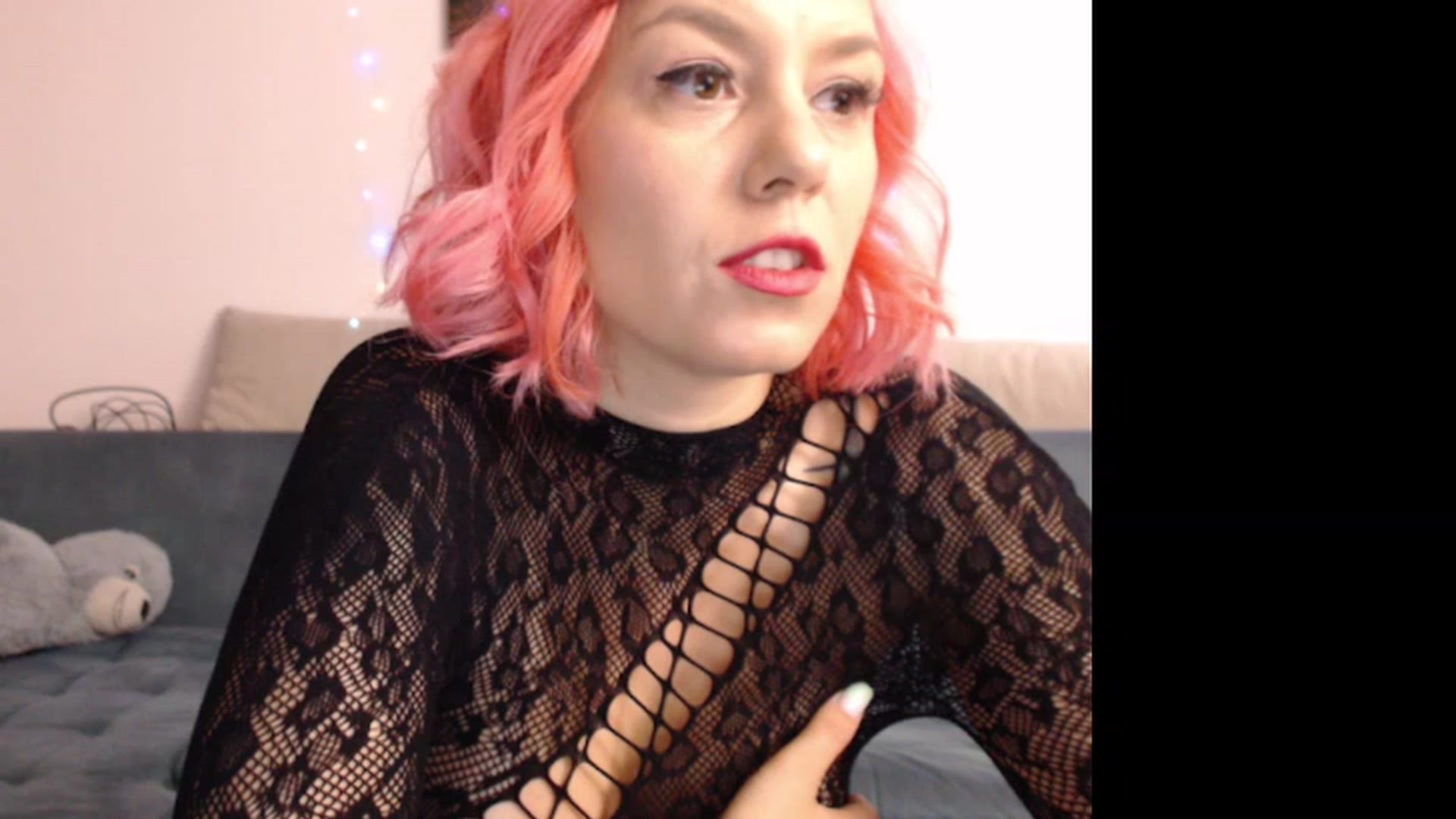 Gallery image thumbnail from PinkVonTease's myfreecams stream on, 08/21/2023, 15:38 image 13 of 20