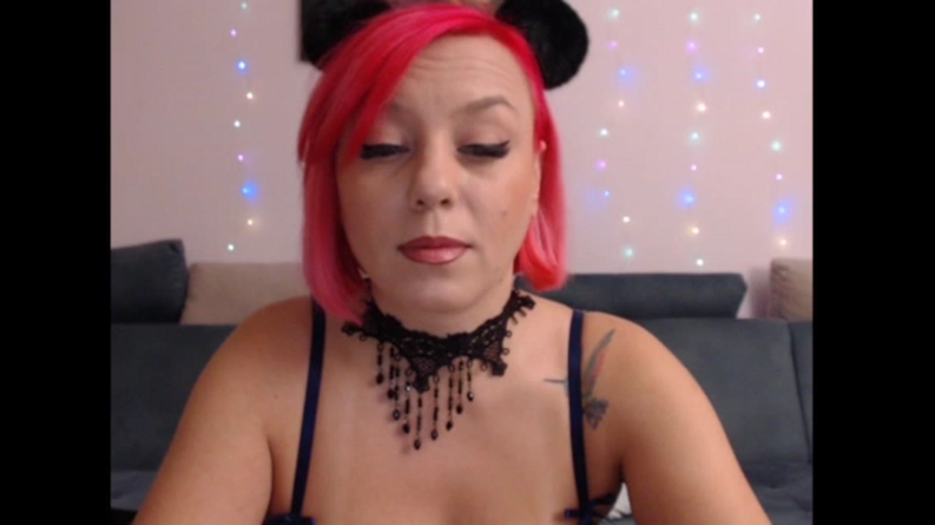 Gallery image thumbnail from PinkVonTease's myfreecams stream on, 10/04/2023, 17:39 image 4 of 20