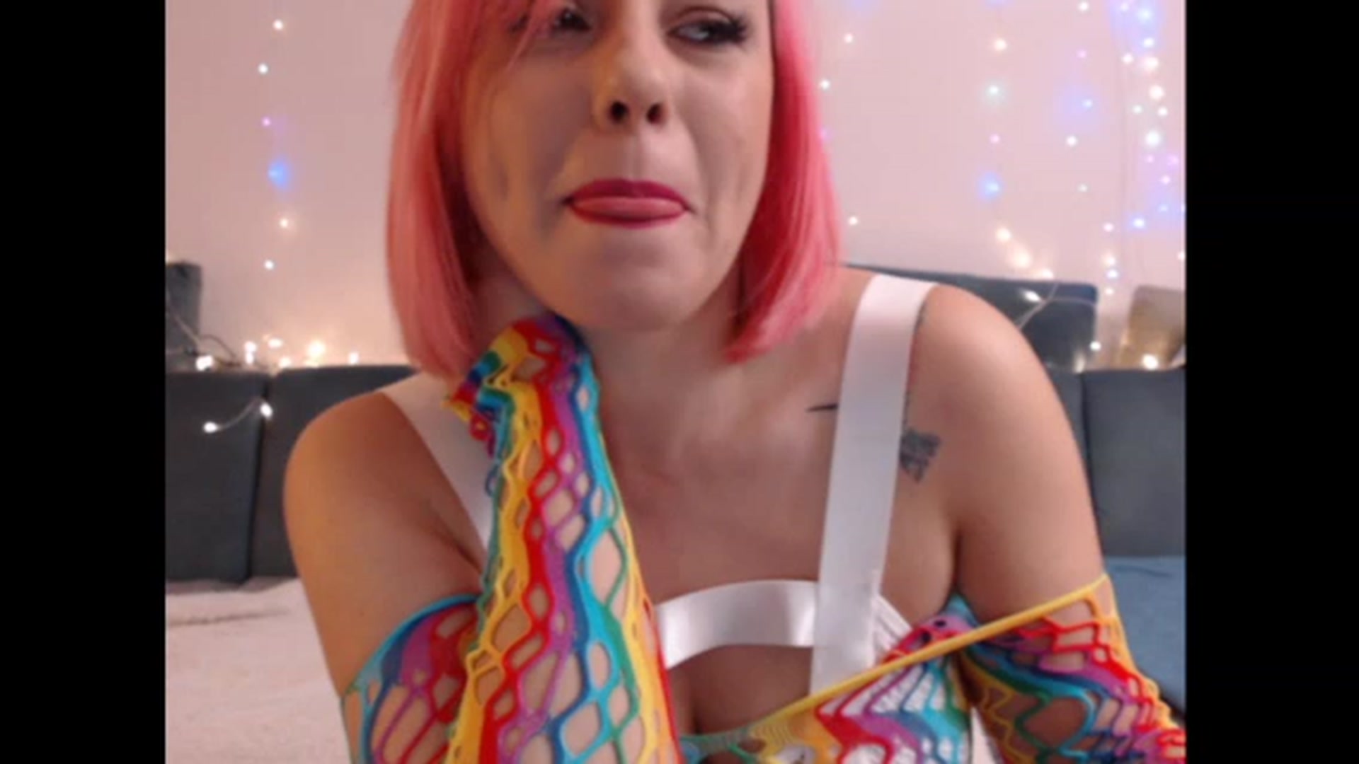 Gallery image thumbnail from PinkVonTease's myfreecams stream on, 11/22/2023, 14:51 image 12 of 20