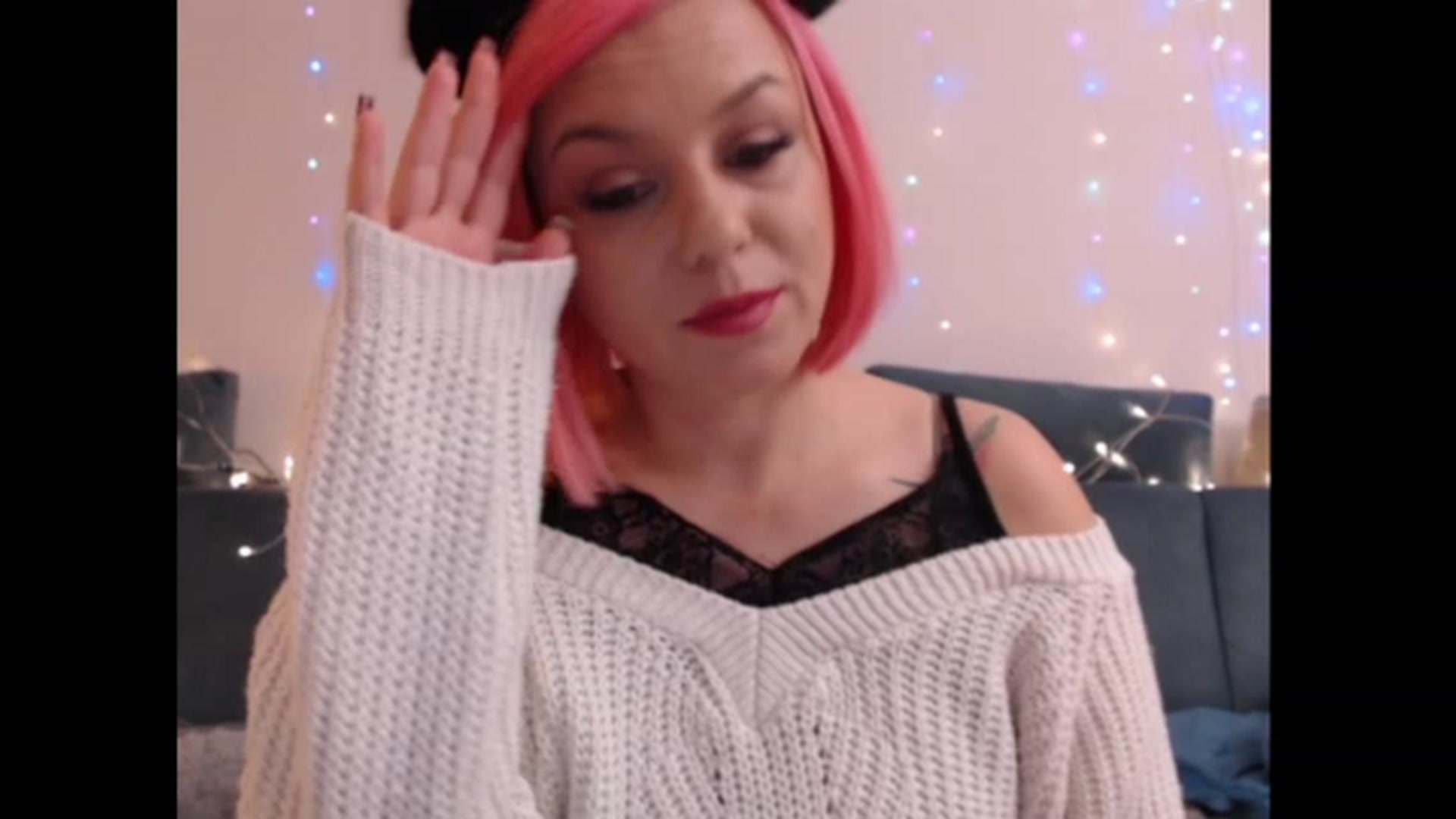 Gallery image thumbnail from PinkVonTease's myfreecams stream on, 11/22/2023, 15:20 image 18 of 20