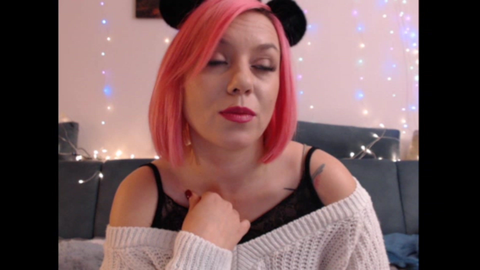 Gallery image thumbnail from PinkVonTease's myfreecams stream on, 11/22/2023, 15:20 image 19 of 20