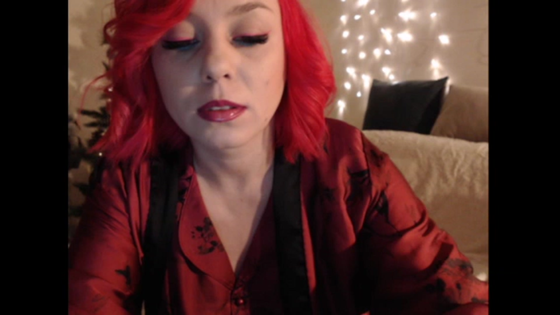Gallery image thumbnail from PinkVonTease's myfreecams stream on, 12/19/2023, 19:12 image 1 of 20