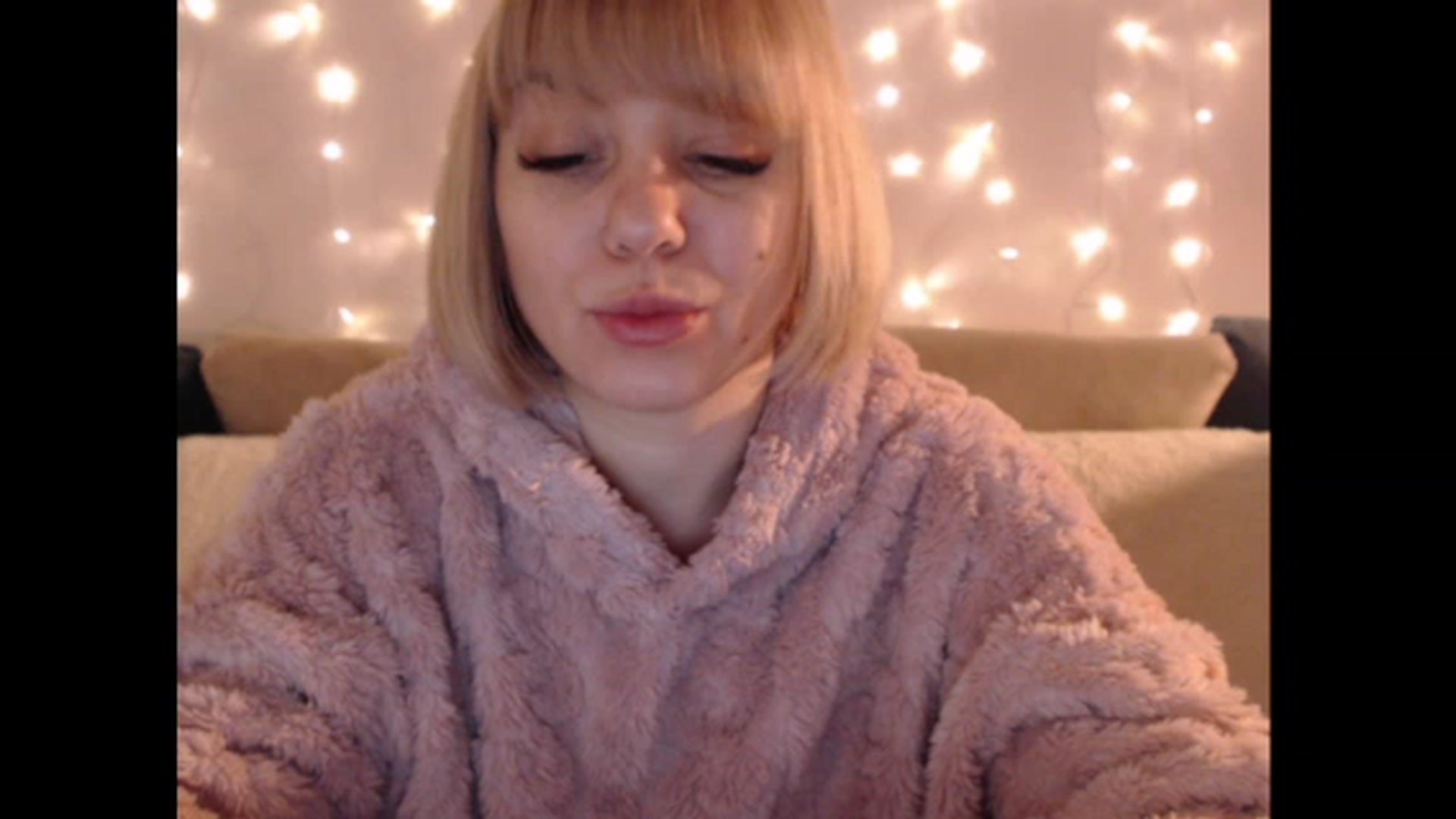 Gallery image thumbnail from PinkVonTease's myfreecams stream on, 01/09/2024, 16:44 image 3 of 20