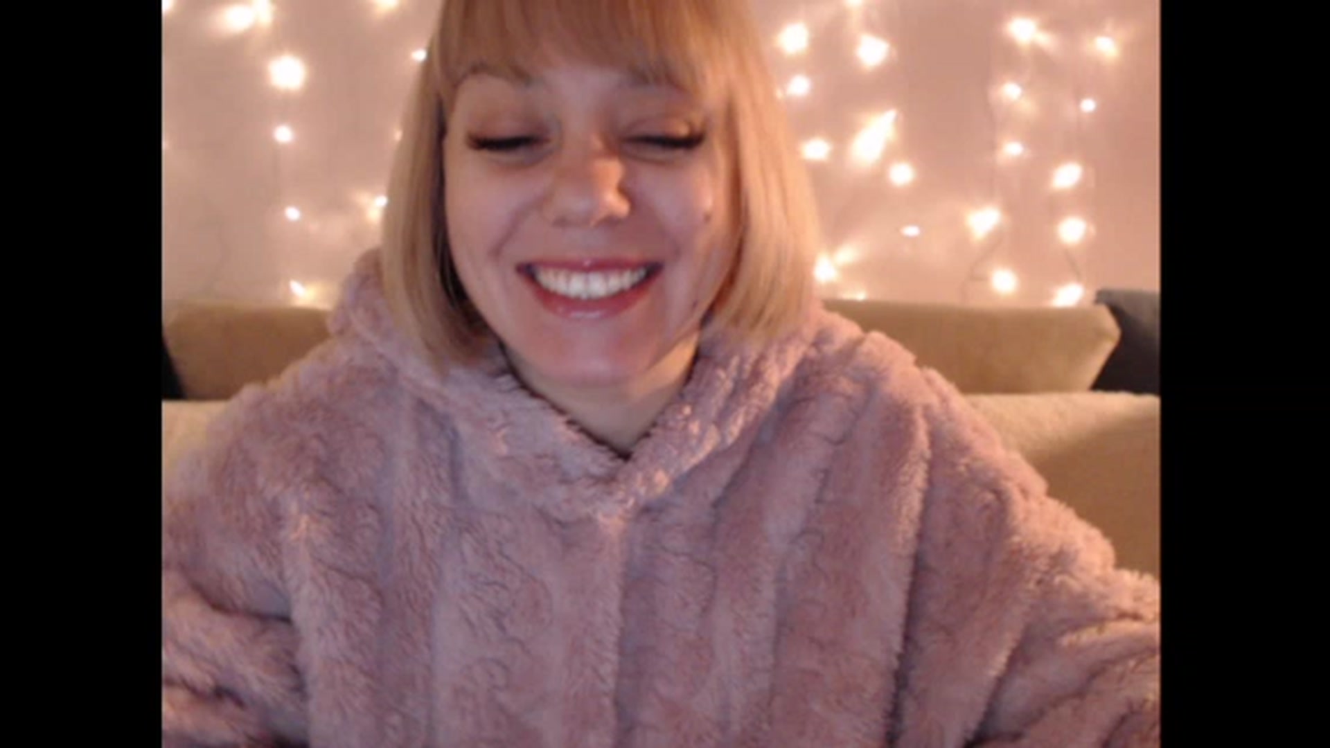 Gallery image thumbnail from PinkVonTease's myfreecams stream on, 01/09/2024, 16:44 image 2 of 20