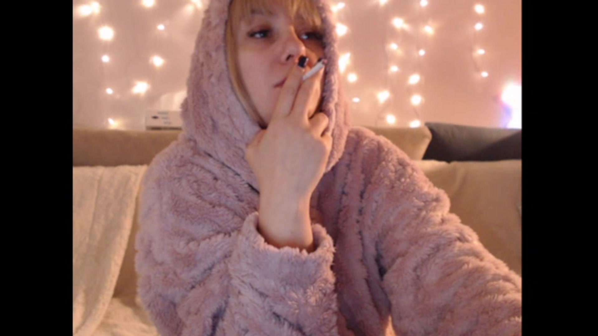 Gallery image thumbnail from PinkVonTease's myfreecams stream on, 01/09/2024, 16:44 image 18 of 20