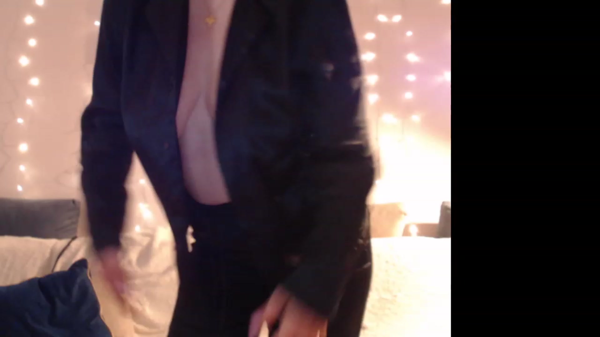 Gallery image thumbnail from PinkVonTease's myfreecams stream on, 03/06/2024, 18:17 image 8 of 20