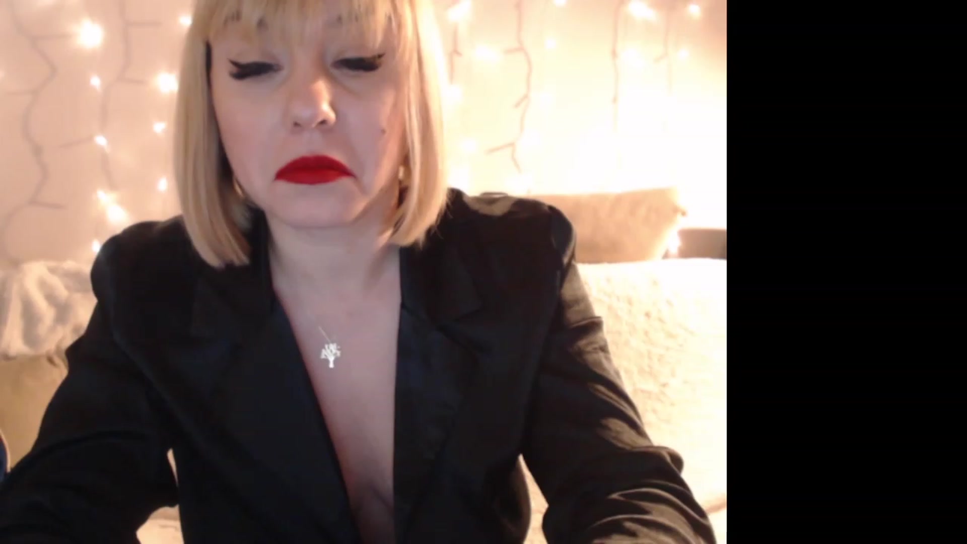 Gallery image thumbnail from PinkVonTease's myfreecams stream on, 03/06/2024, 18:17 image 7 of 20