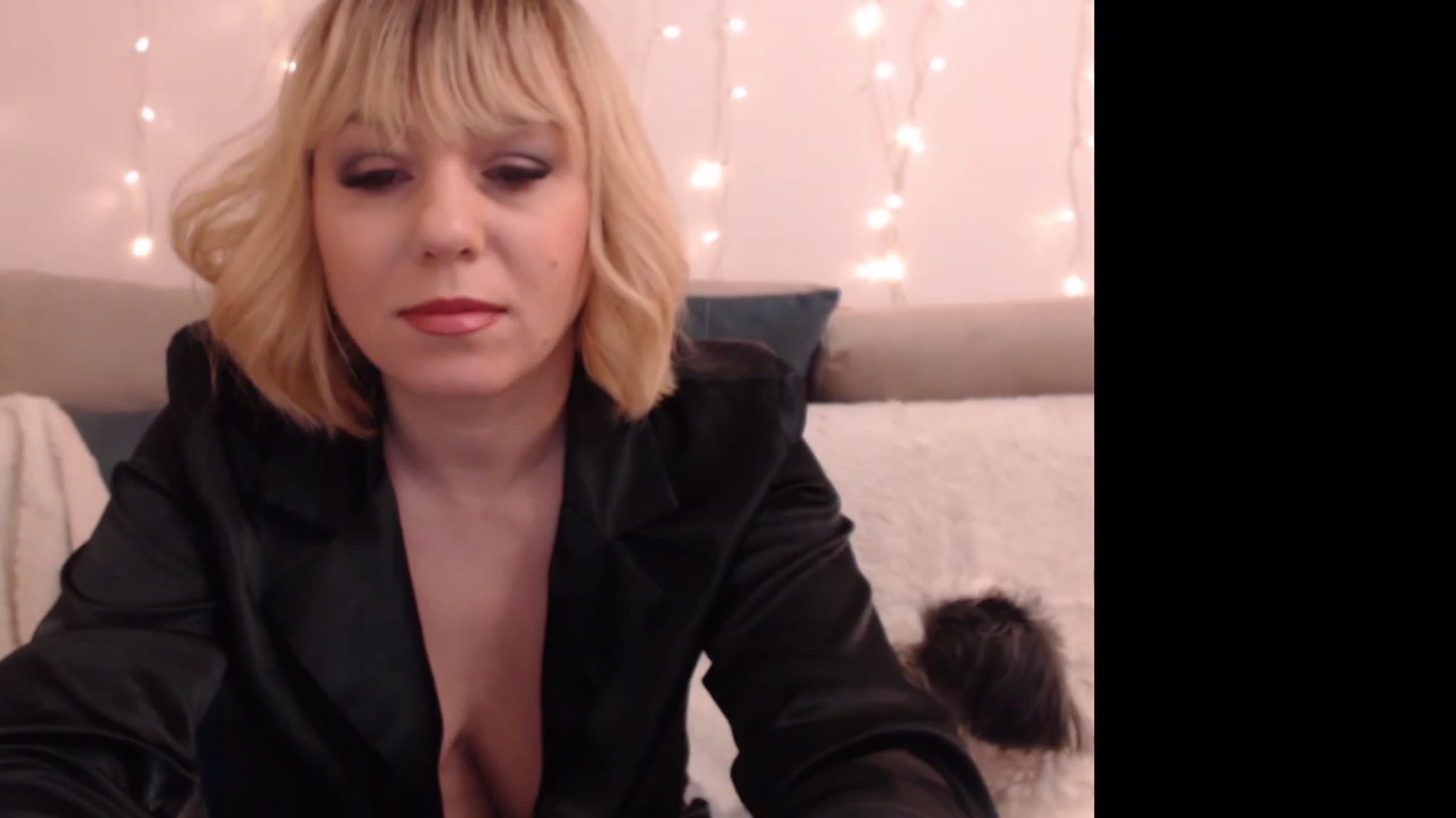 Gallery image thumbnail from PinkVonTease's myfreecams stream on, 03/15/2024, 18:22 image 16 of 20