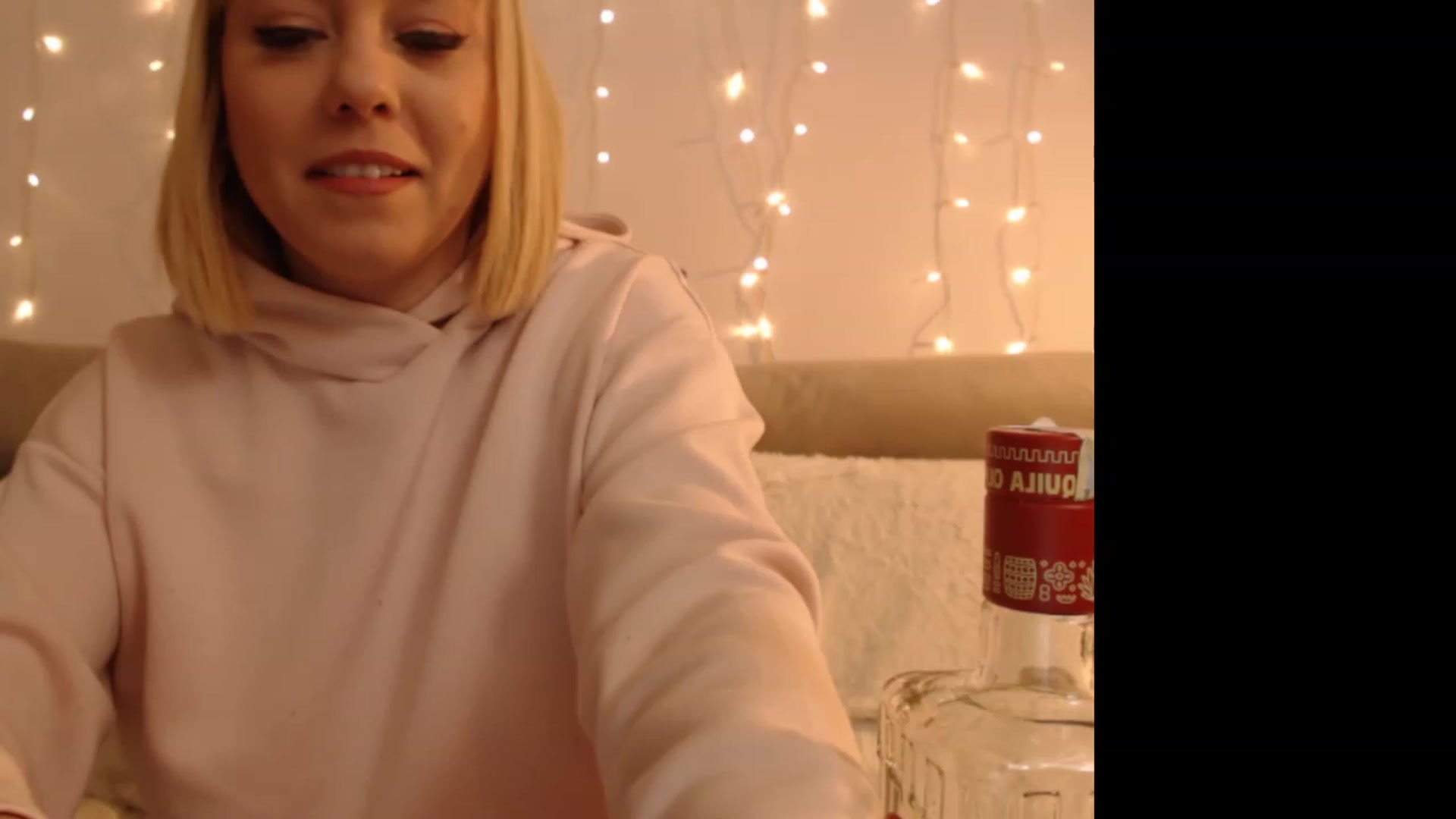 Gallery image thumbnail from PinkVonTease's myfreecams stream on, 03/19/2024, 17:40 image 10 of 20