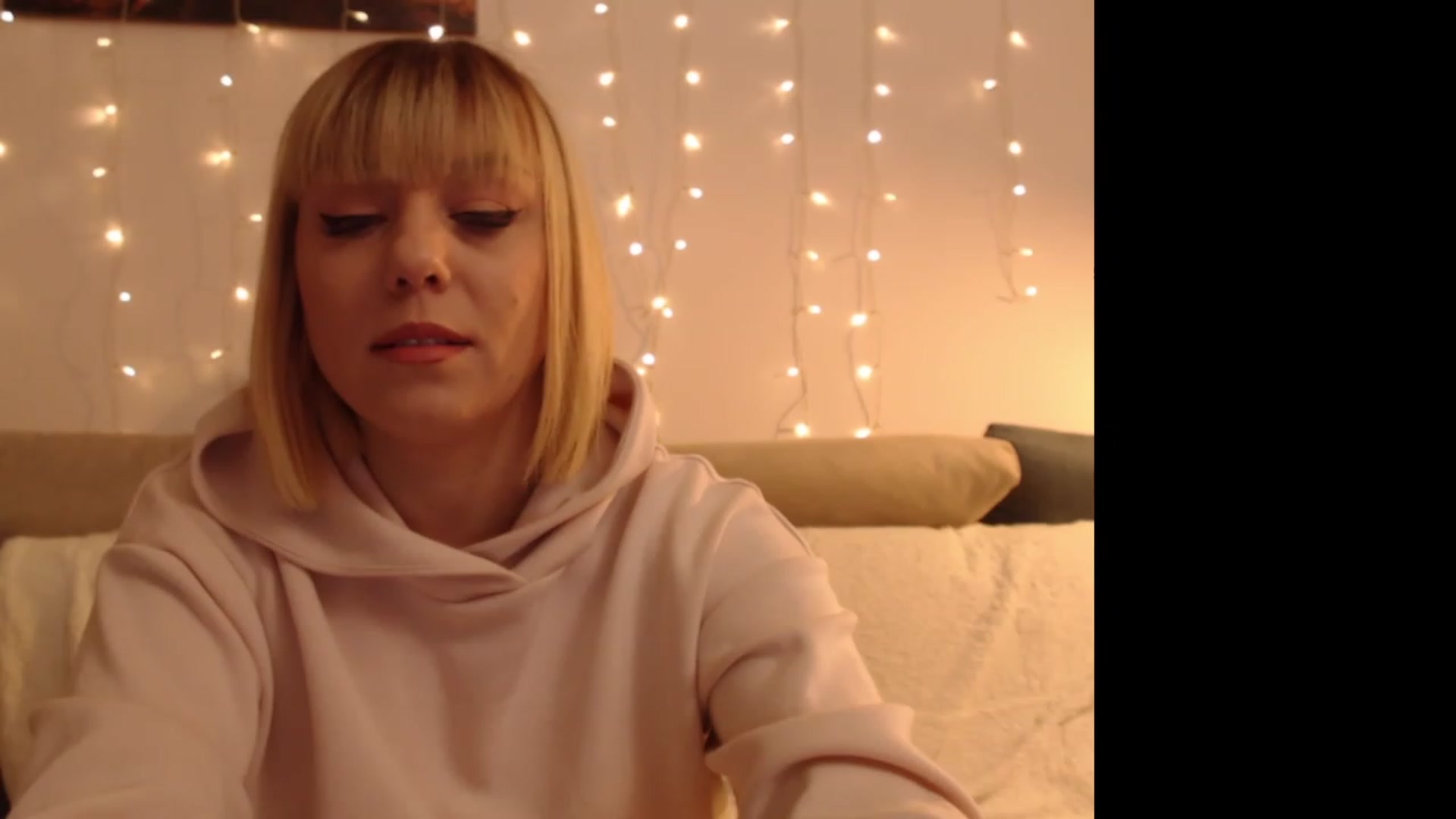 Gallery image thumbnail from PinkVonTease's myfreecams stream on, 03/19/2024, 17:40 image 14 of 20