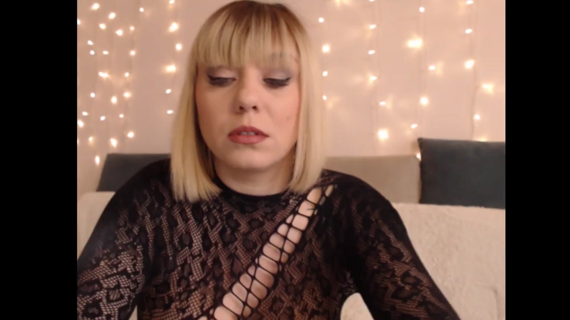 Gallery image thumbnail from PinkVonTease's myfreecams stream on, 03/27/2024, 16:46 image 1 of 20