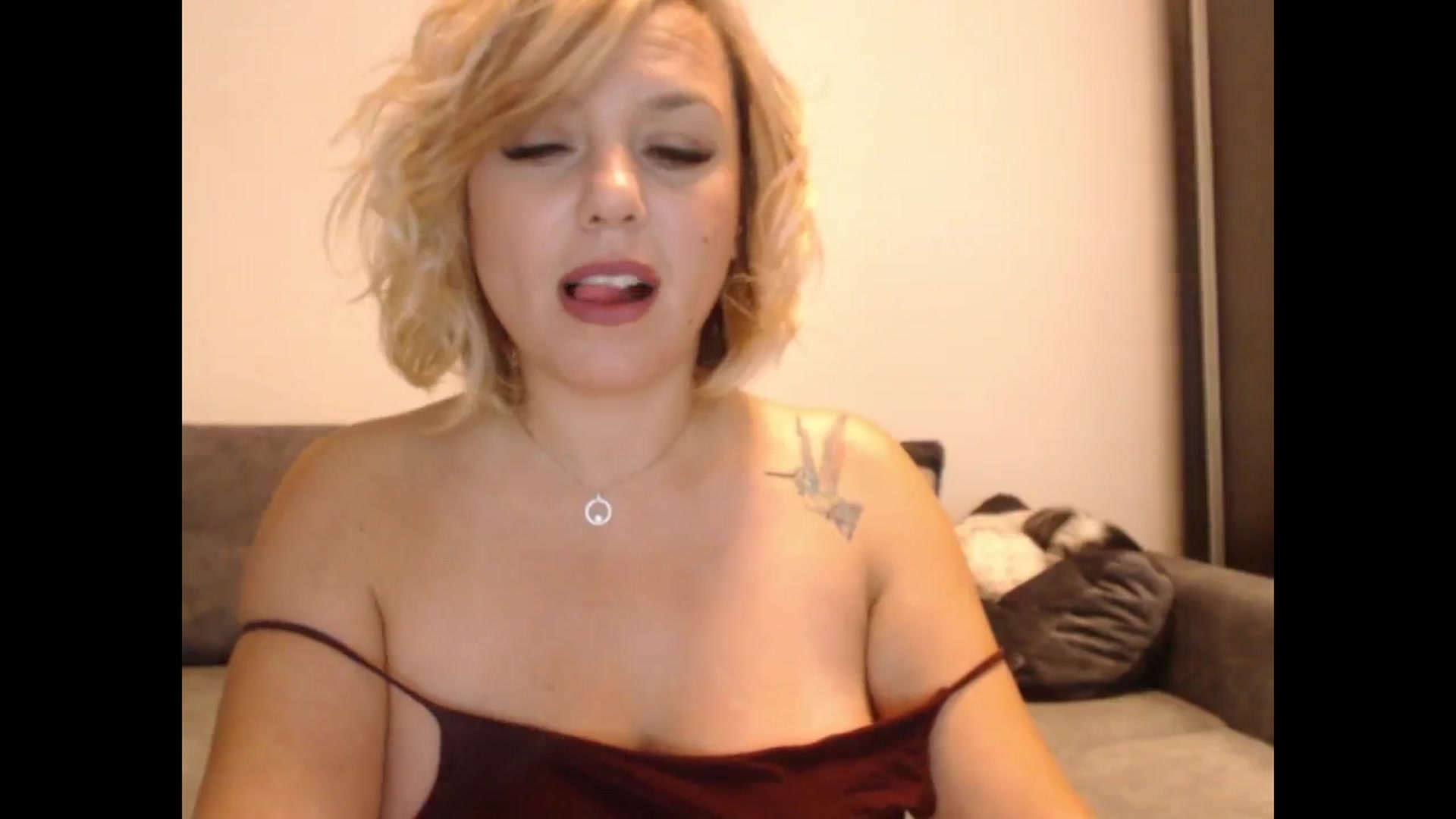 Gallery image thumbnail from PinkVonTease's myfreecams stream on, 09/09/2024, 18:25 image 17 of 20