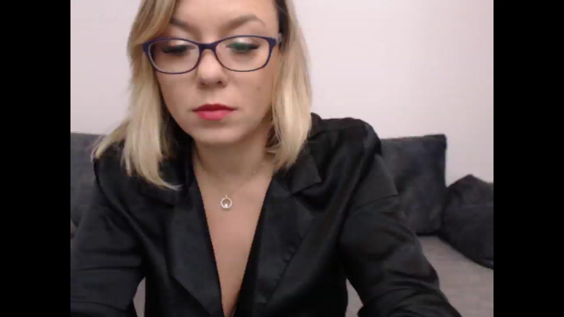 Gallery image thumbnail from PinkVonTease's myfreecams stream on, 10/29/2024, 17:41 image 8 of 20