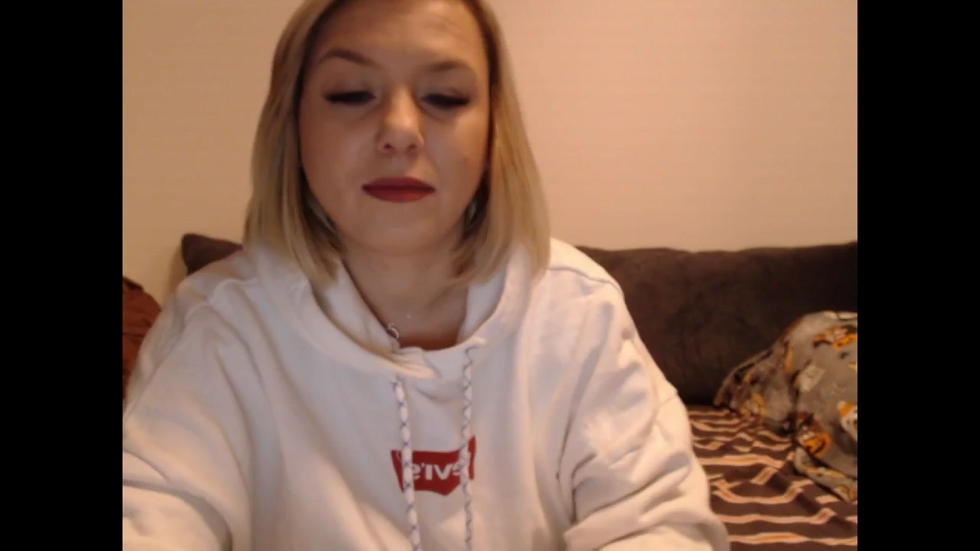 Gallery image thumbnail from PinkVonTease's myfreecams stream on, 12/11/2024, 18:11 image 3 of 20