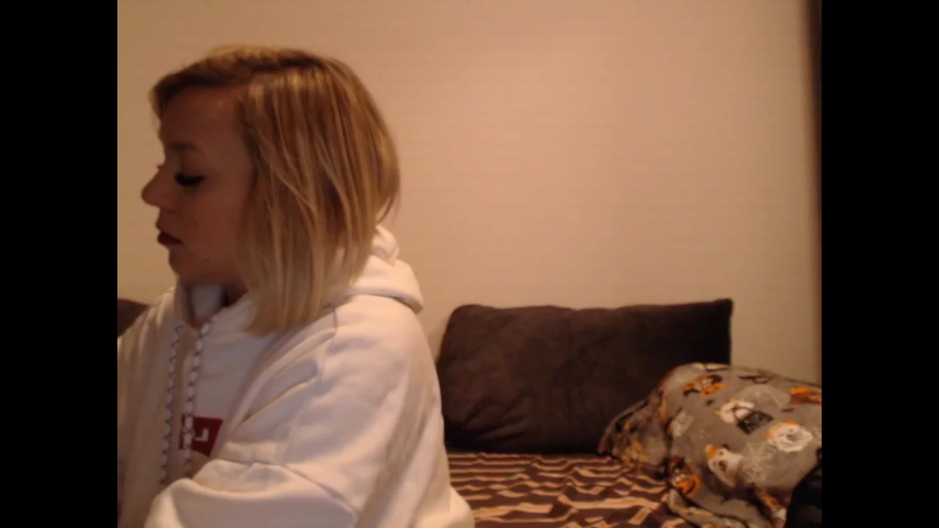 Gallery image thumbnail from PinkVonTease's myfreecams stream on, 12/11/2024, 18:11 image 12 of 20