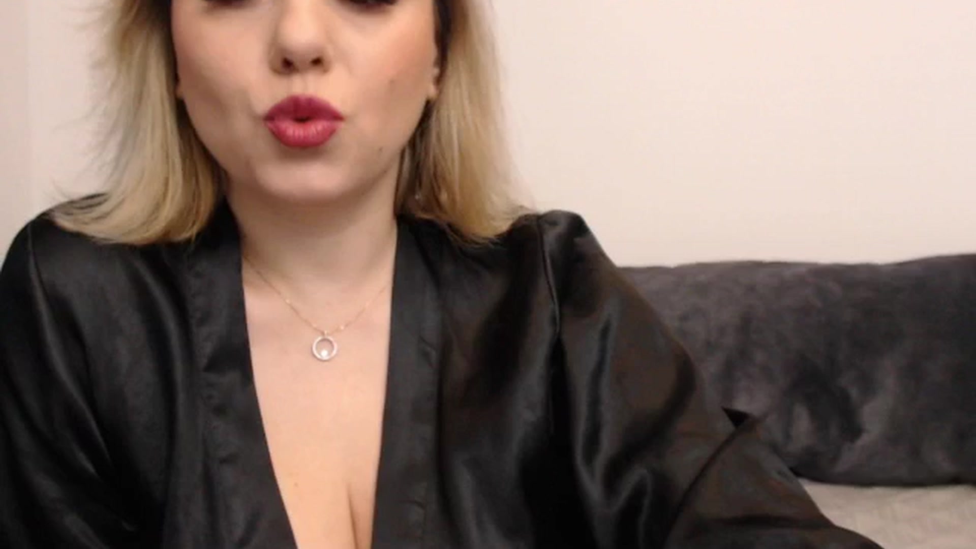 Gallery image thumbnail from PinkVonTease's myfreecams stream on, 01/14/2025, 19:31 image 5 of 20