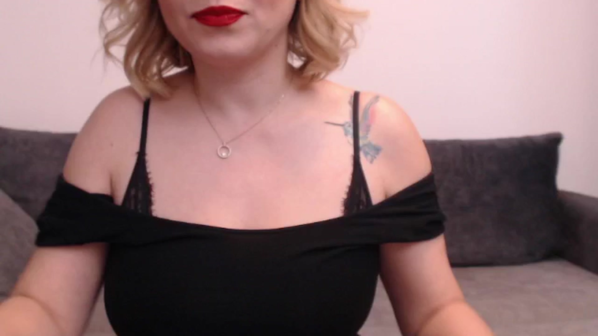 Gallery image thumbnail from PinkVonTease's myfreecams stream on, 01/27/2025, 17:58 image 10 of 20