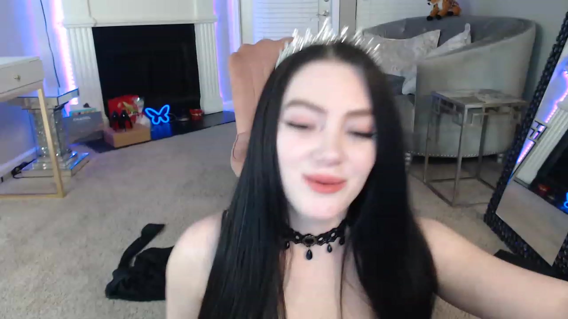 Gallery image thumbnail from Pink_Fawnnie_'s myfreecams stream on, 01/16/2023, 05:07 image 14 of 20