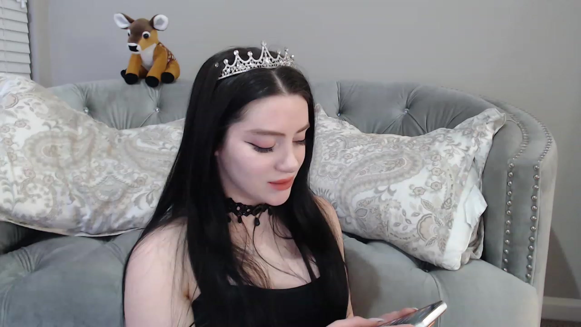 Gallery image thumbnail from Pink_Fawnnie_'s myfreecams stream on, 01/16/2023, 05:07 image 16 of 20