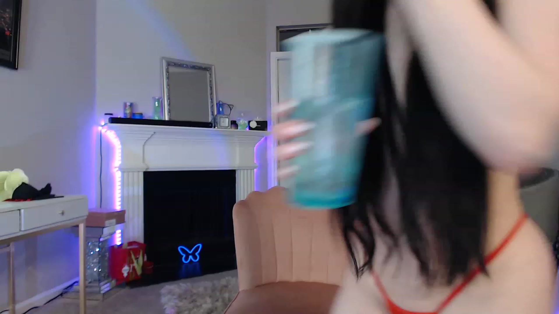 Gallery image thumbnail from Pink_Fawnnie_'s myfreecams stream on, 01/22/2023, 04:09 image 1 of 20